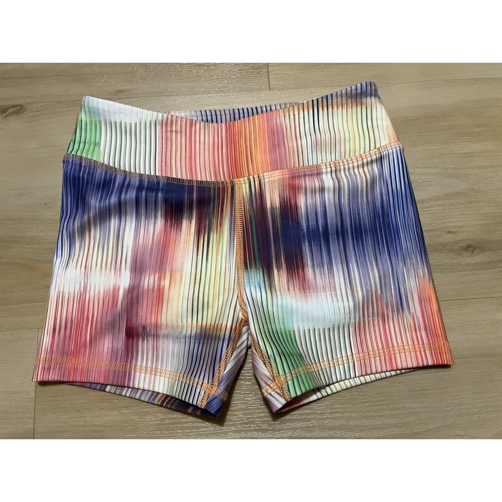 NWT DSG Momentum 3" Shortie Girls Medium Prismatic Reflection Biker Shorts